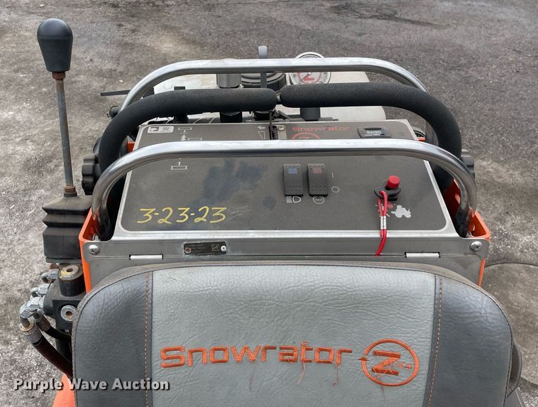 image for item DS5406 Snowrator ZX4  