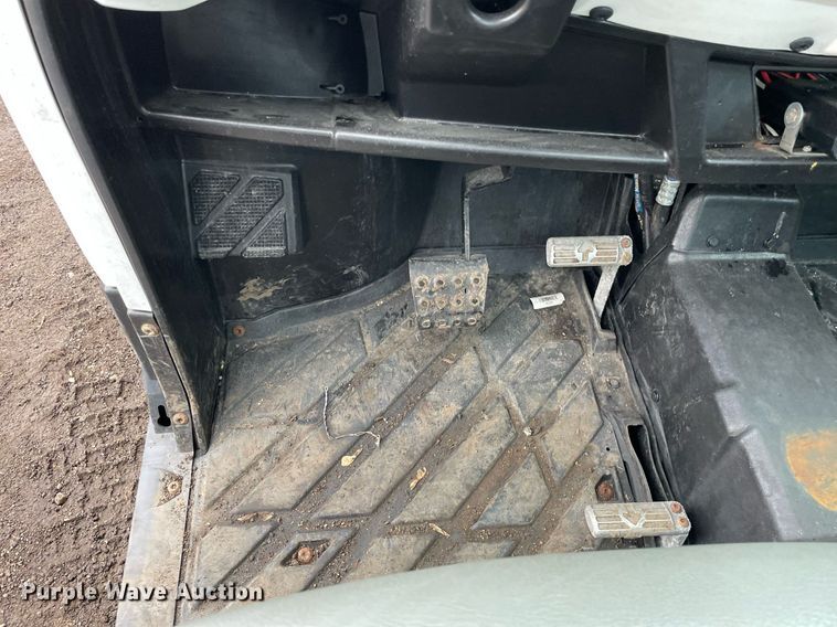 image for item DS5412 2015 Bobcat  3650 utility vehicle