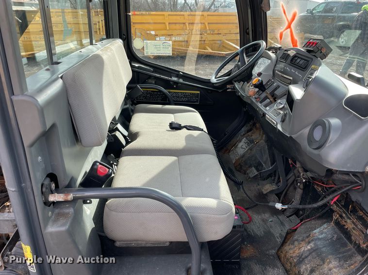 image for item DS5413 2008 Kubota  RTV 1100 utility vehicle