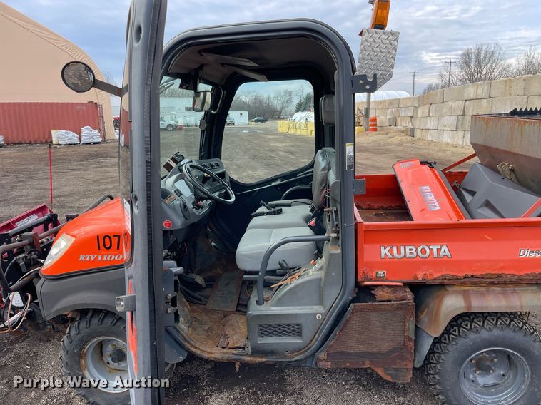 image for item DS5414 2008 Kubota  RTV 1100  utility vehicle