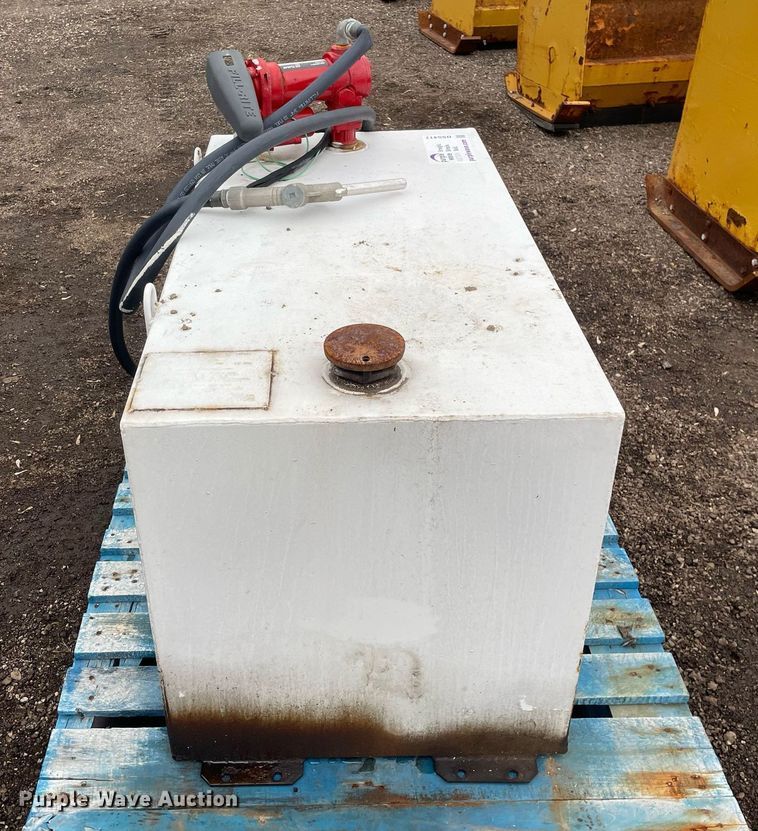 image for item DS5417 Auxiliary fuel tank