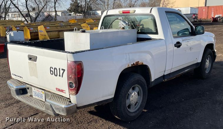 image for item DS5447 2006 GMC Canyon pickup truck
