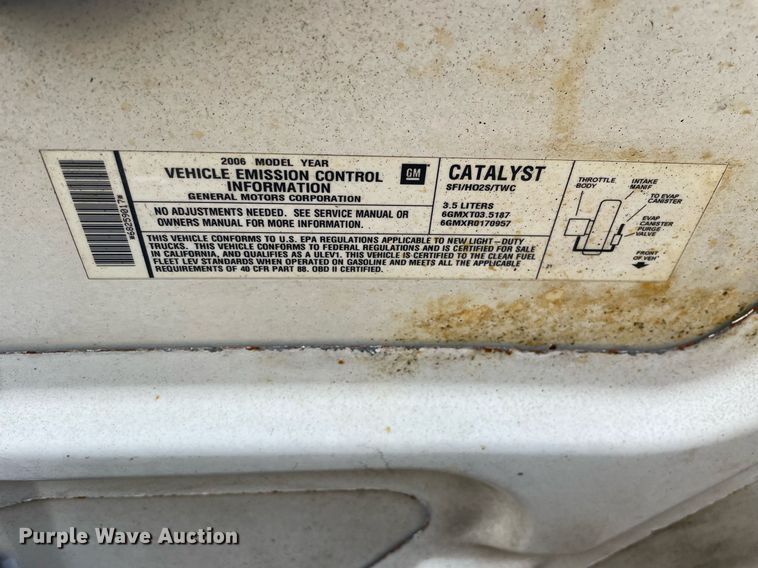 image for item DS5447 2006 GMC Canyon pickup truck