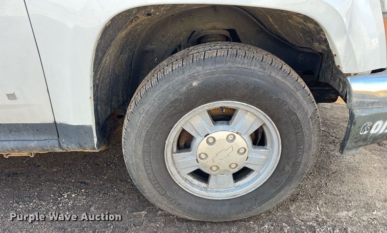 image for item DS5447 2006 GMC Canyon pickup truck