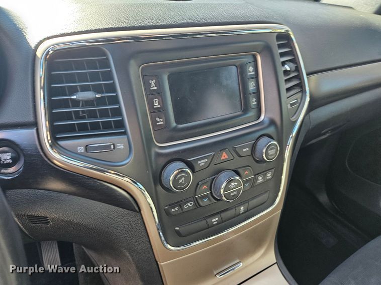 image for item DS6482 2015 Jeep Grand Cherokee Laredo SUV