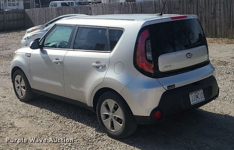 image for item DS7256 2016 Kia  Soul SUV