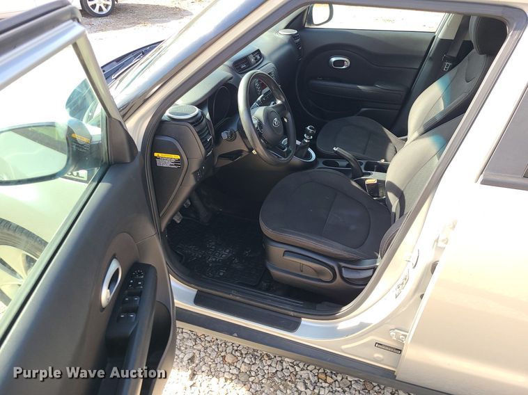 image for item DS7256 2016 Kia  Soul SUV