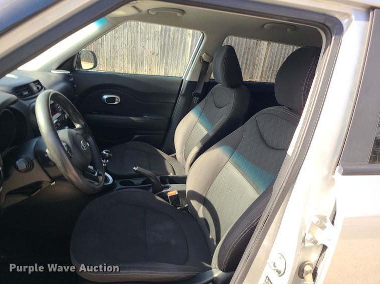 image for item DS7256 2016 Kia  Soul SUV