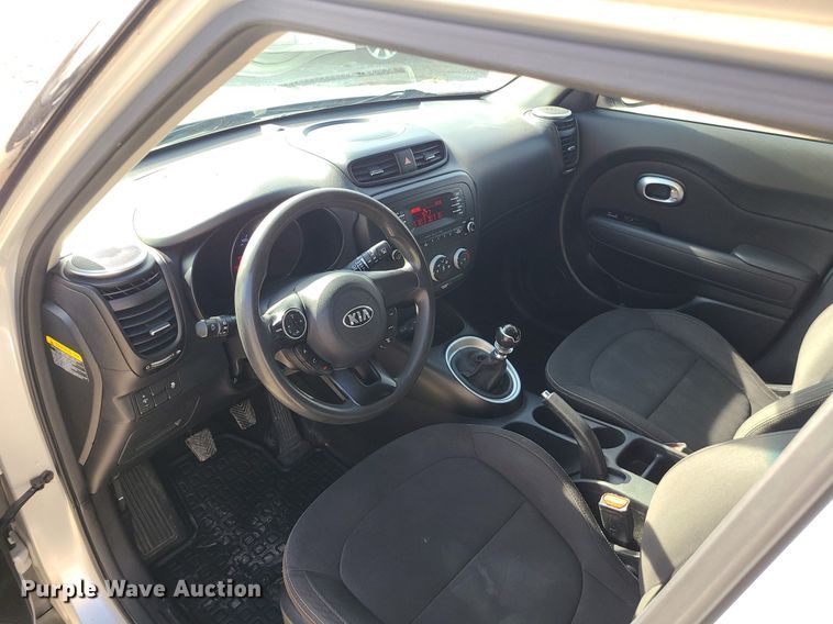 image for item DS7256 2016 Kia  Soul SUV