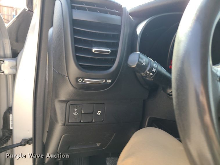 image for item DS7256 2016 Kia  Soul SUV