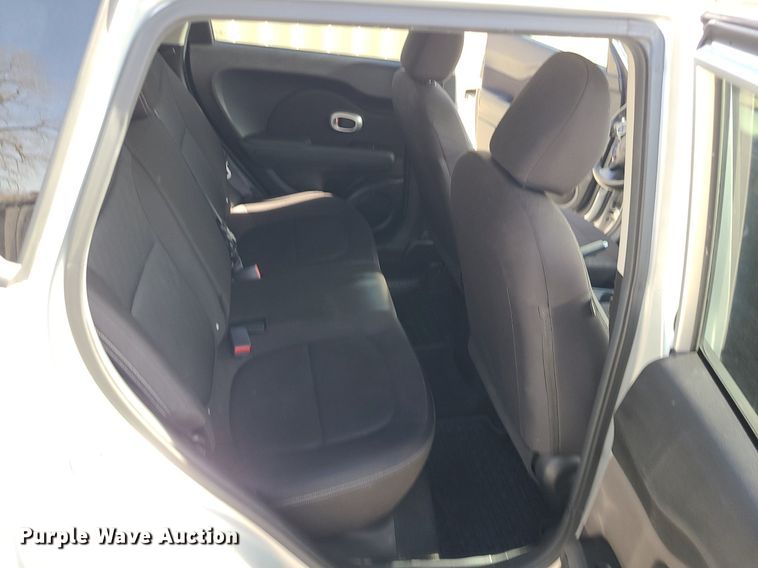 image for item DS7256 2016 Kia  Soul SUV