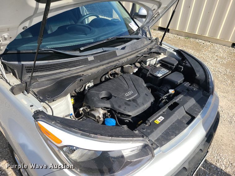 image for item DS7256 2016 Kia  Soul SUV