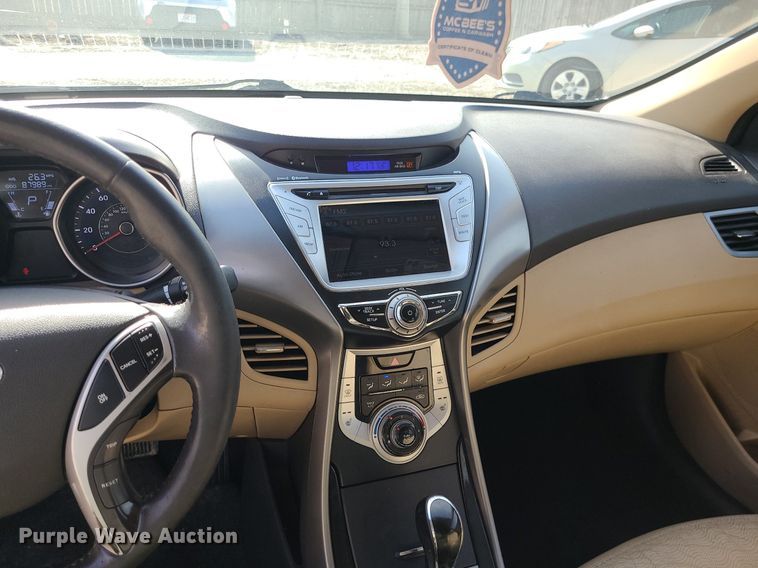 image for item DS7257 2012 Hyundai  Elantra 