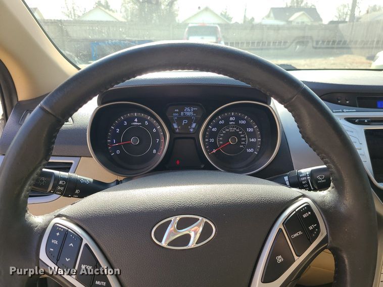 image for item DS7257 2012 Hyundai  Elantra 