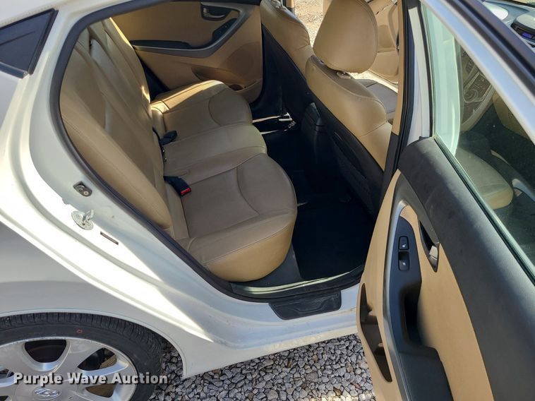 image for item DS7257 2012 Hyundai  Elantra 