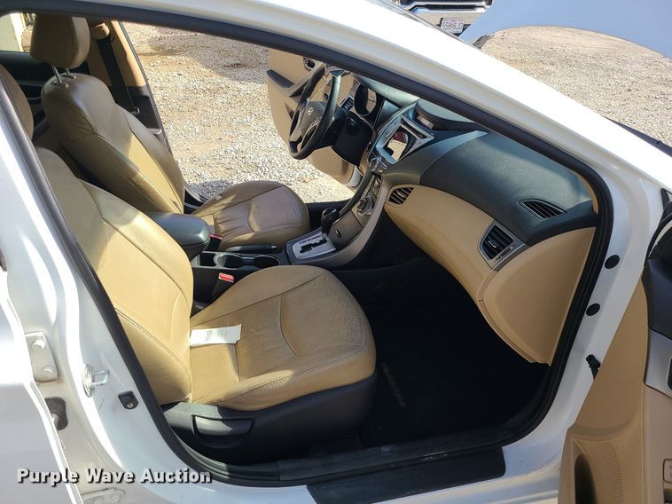 image for item DS7257 2012 Hyundai  Elantra 
