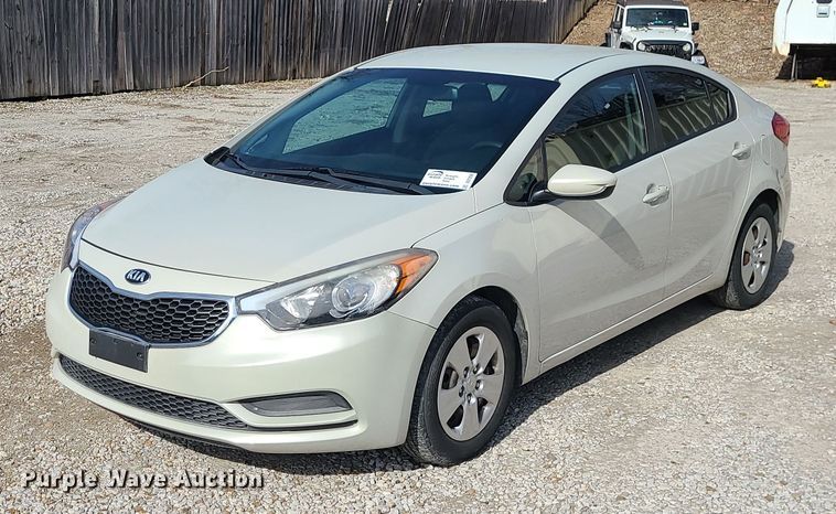 image for item DS7258 2015 Kia Forte 