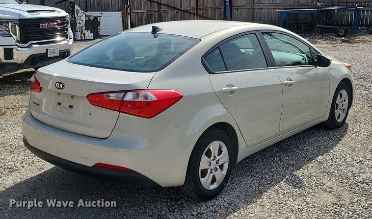 image for item DS7258 2015 Kia Forte 