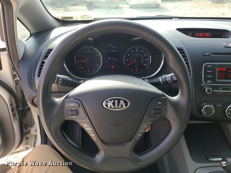 image for item DS7258 2015 Kia Forte 