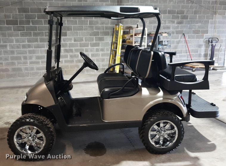 image for item DV9753 EZGO golf cart