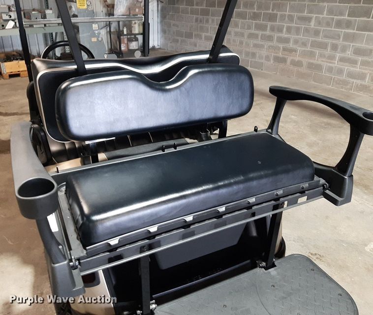 image for item DV9753 EZGO golf cart