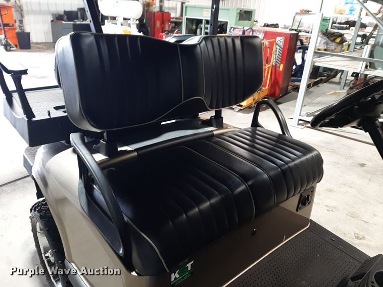 image for item DV9753 EZGO golf cart