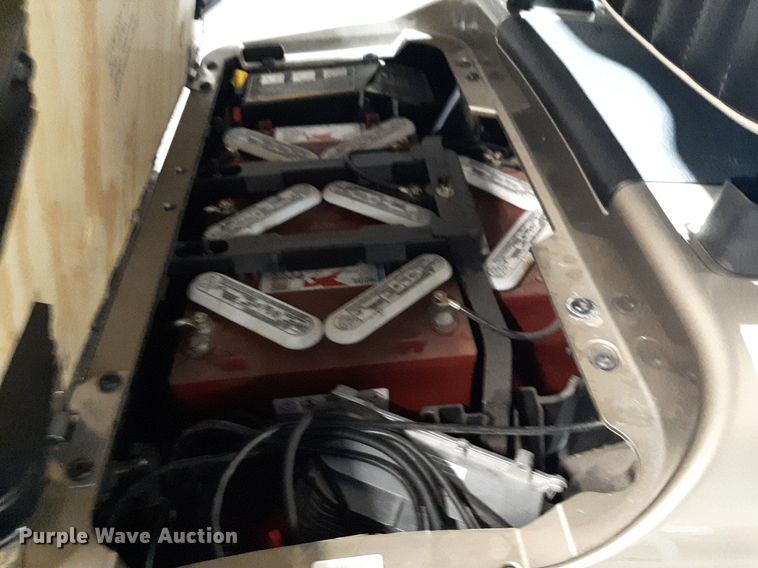 image for item DV9753 EZGO golf cart