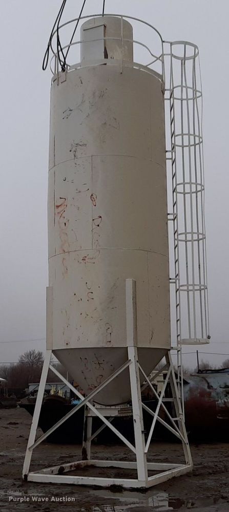 image for item DV9755 2004 Cemen Tech CT250S cement silo