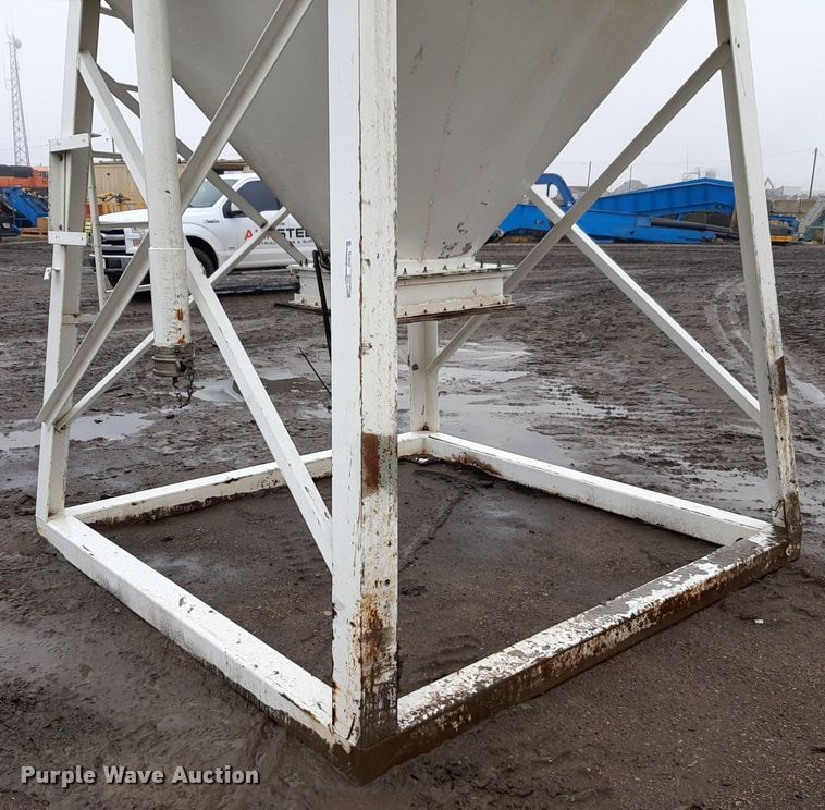 image for item DV9755 2004 Cemen Tech CT250S cement silo