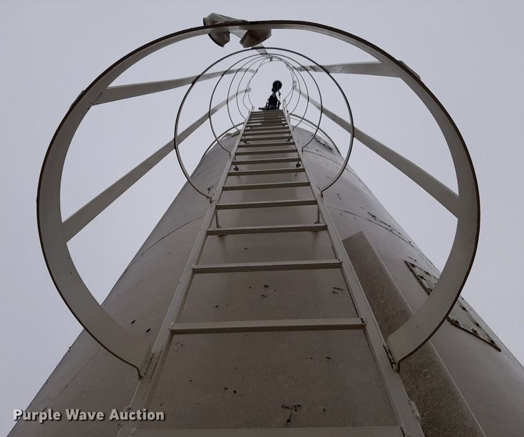 image for item DV9755 2004 Cemen Tech CT250S cement silo