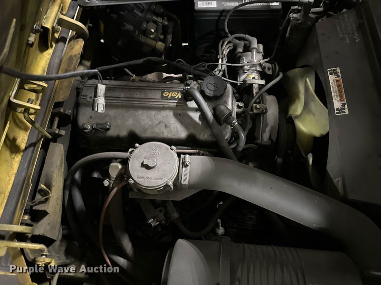 image for item DW2950 Yale GLC060TGNUAE084 forklift