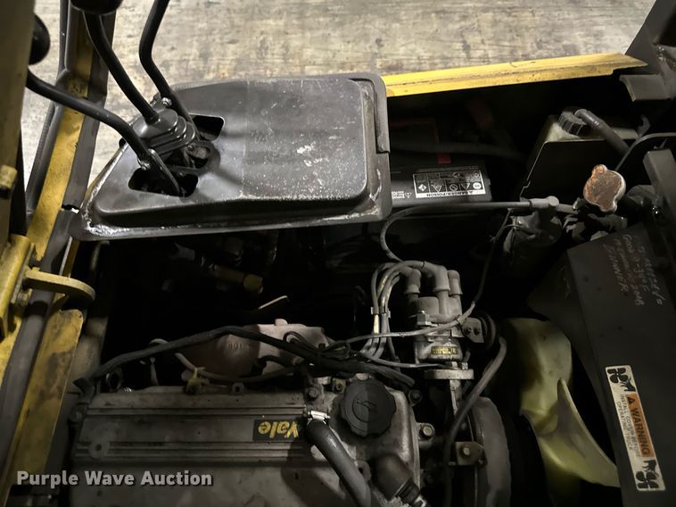 image for item DW2950 Yale GLC060TGNUAE084 forklift