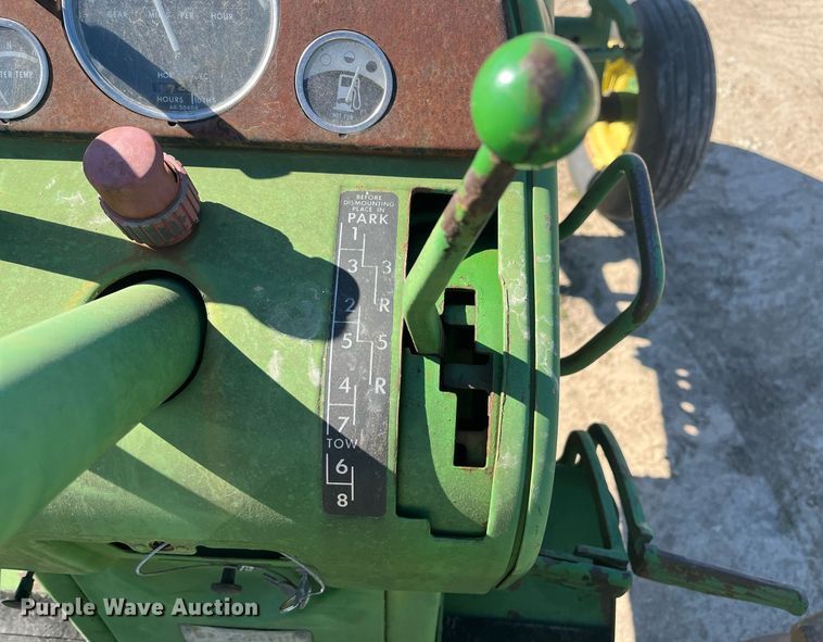 image for item EI0596 1963 John Deere 3010 tractor