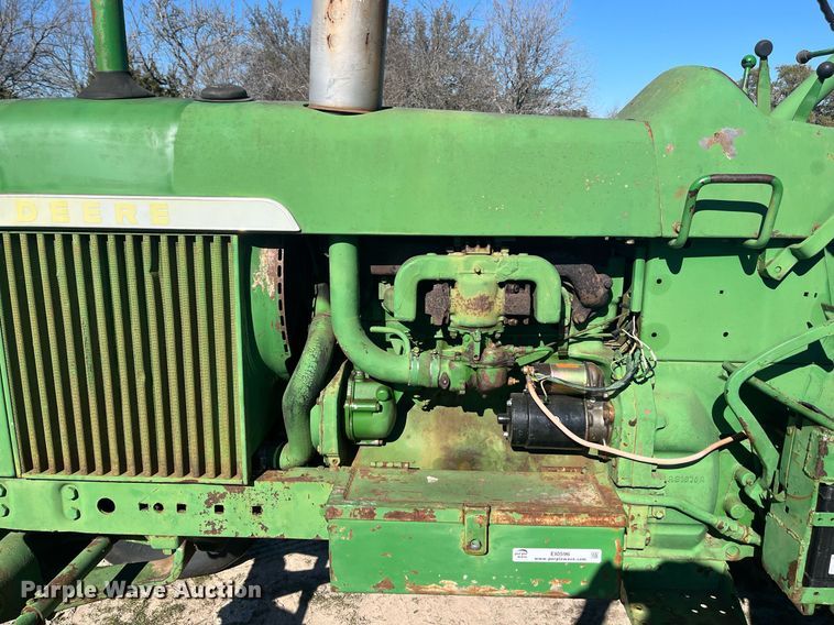 image for item EI0596 1963 John Deere 3010 tractor