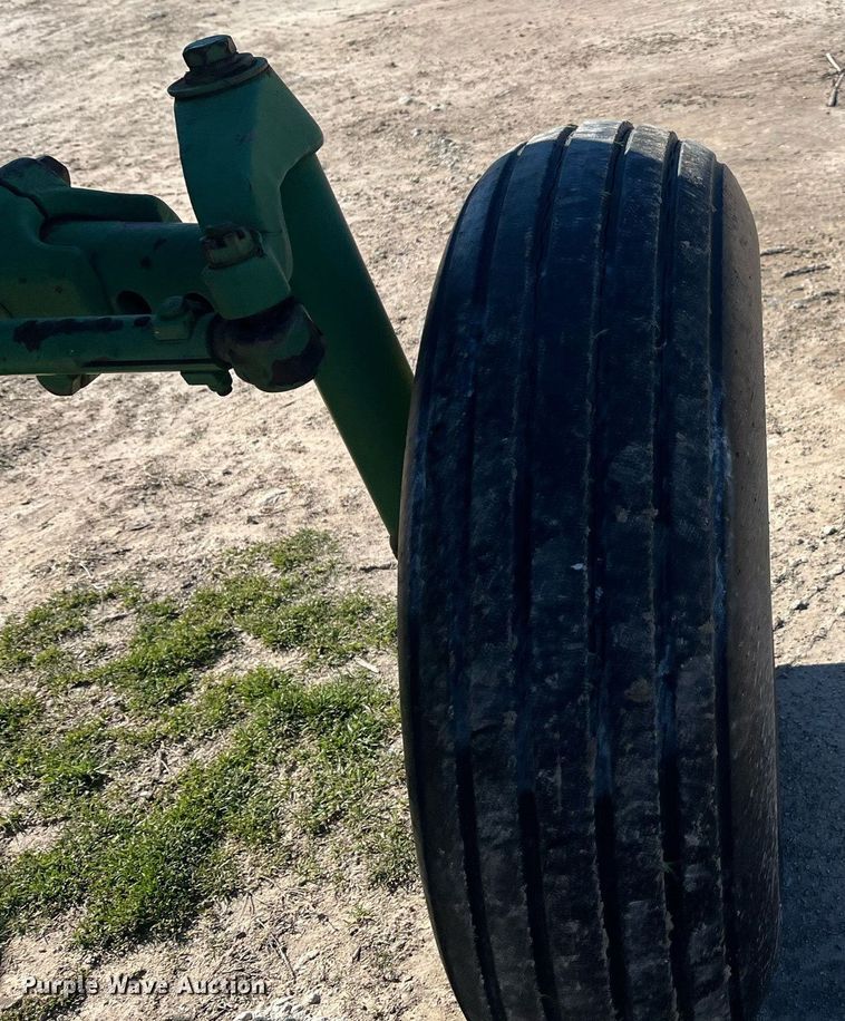 image for item EI0596 1963 John Deere 3010 tractor