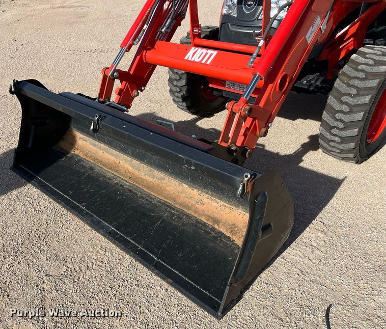 image for item EI0608 Kioti DK4210SE MFWD tractor