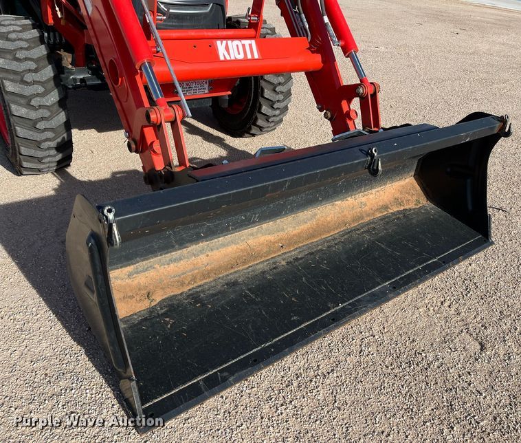 image for item EI0608 Kioti DK4210SE MFWD tractor