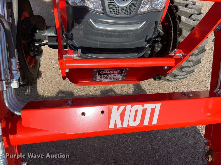 image for item EI0608 Kioti DK4210SE MFWD tractor