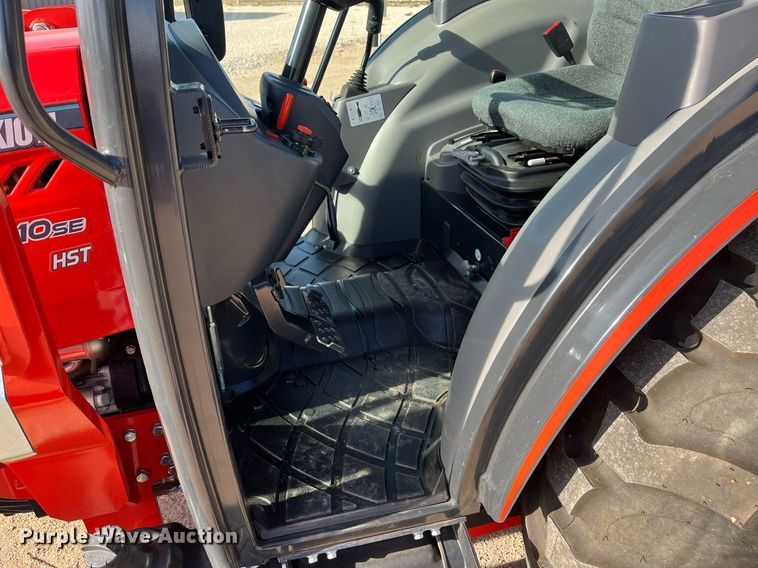 image for item EI0608 Kioti DK4210SE MFWD tractor