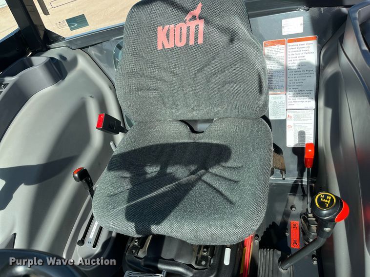 image for item EI0608 Kioti DK4210SE MFWD tractor