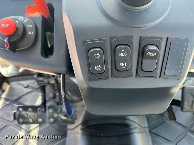 image for item EI0608 Kioti DK4210SE MFWD tractor