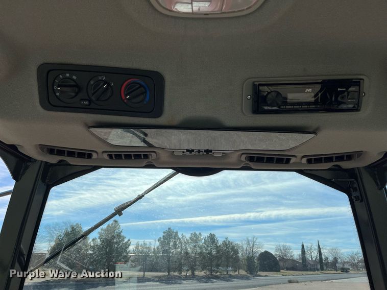 image for item EI0608 Kioti DK4210SE MFWD tractor