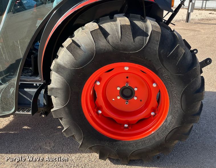 image for item EI0608 Kioti DK4210SE MFWD tractor