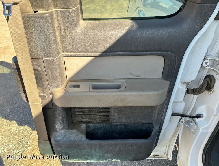 image for item EJ0177 2010 Ford F150  SuperCab pickup truck