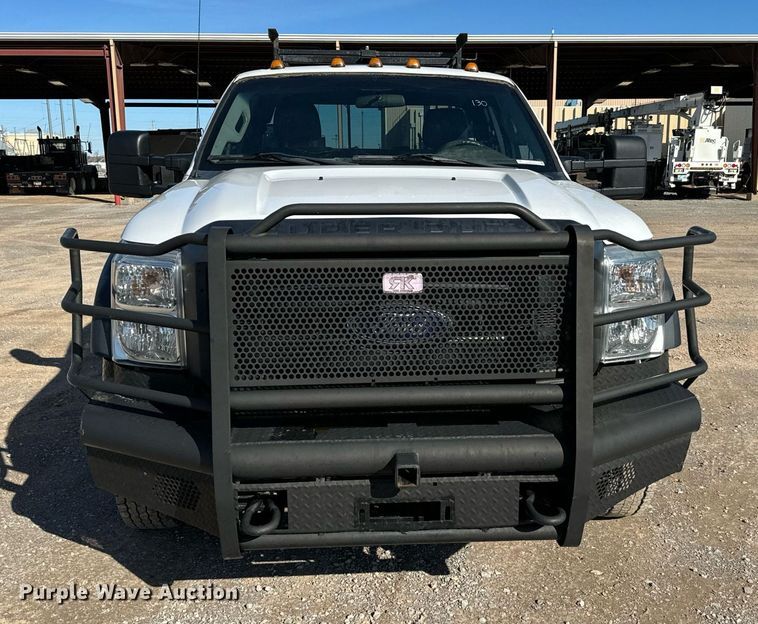 image for item EJ0179 2015 Ford F550 SuperCab utility / service truck