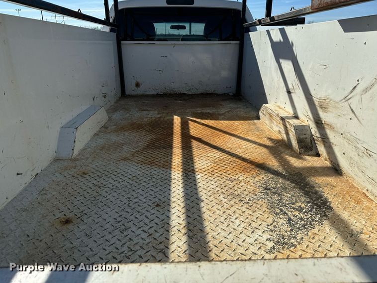 image for item EJ0179 2015 Ford F550 SuperCab utility / service truck