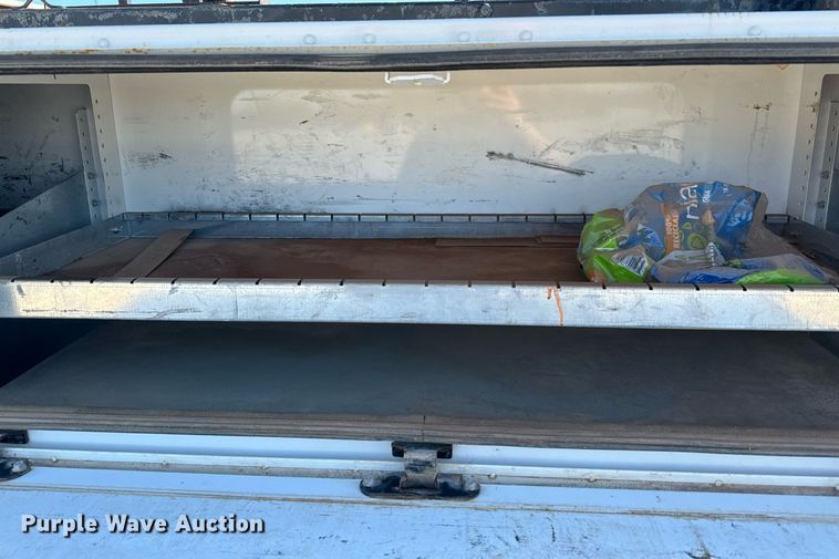 image for item EJ0179 2015 Ford F550 SuperCab utility / service truck