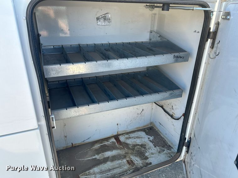 image for item EJ0179 2015 Ford F550 SuperCab utility / service truck