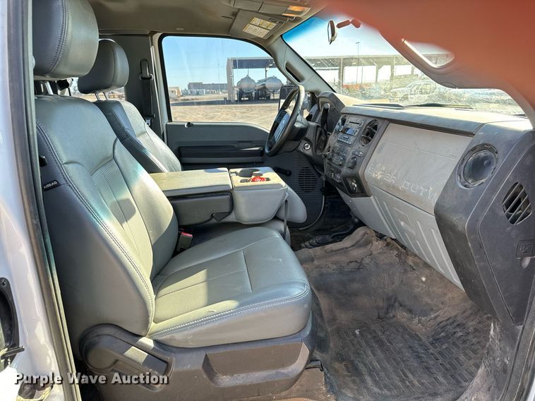 image for item EJ0179 2015 Ford F550 SuperCab utility / service truck