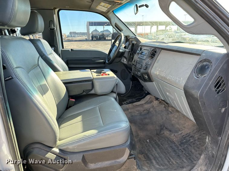 image for item EJ0179 2015 Ford F550 SuperCab utility / service truck